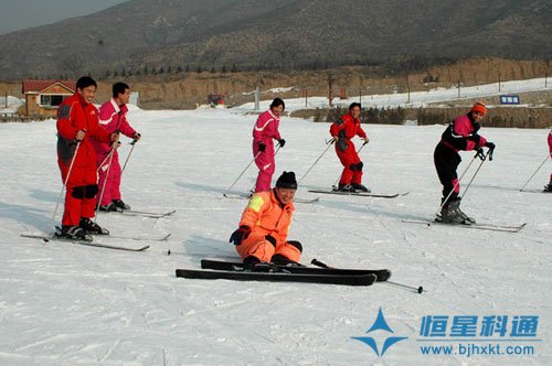 北京恒星科通公司年会——雪场精彩瞬间